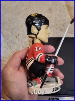 Rare Vintage Limited Edition Jonathan Toews 2000s Bobblehead! Mint Condition