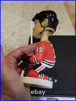Rare Vintage Limited Edition Jonathan Toews 2000s Bobblehead! Mint Condition