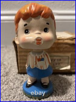 Rare Vintage World's Fair Twins Bobble Head Kissing Pair VGC Original Box 1960s