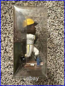 Roberto Clemente Pittsburgh Pirates Pepsi bobble Dobbles Vintage Nib