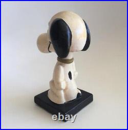 Snoopy Bobble Head Toy Doll The Peanuts comic Collection Retro 1960s Vintage JP