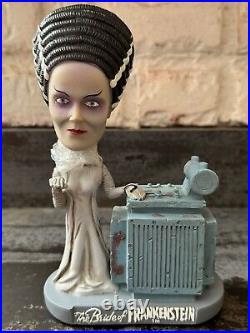 Universal Studios BRIDE of FRANKENSTEIN Vintage Monsters Bobblehead Bank MINT