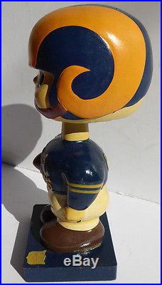 VINTAGE 1960'S L. A. RAMS NFL FOOTBALL BOBBLE HEAD NODDER SQUARE BASE Japan BEST