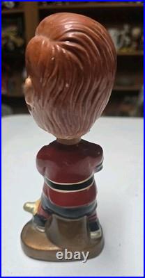 VINTAGE 1960's CHICAGO BLACKHAWKS Hockey Gold Base Bobble Head Nodder