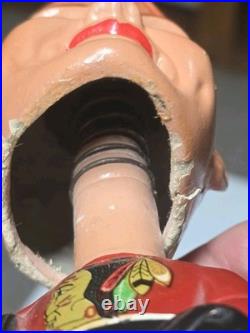 VINTAGE 1960's CHICAGO BLACKHAWKS Hockey Gold Base Bobble Head Nodder