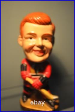 VINTAGE 1960's CHICAGO BLACKHAWKS Hockey Gold Base Bobble Head Nodder EXCELLENT