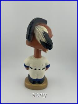 VINTAGE 1960s MLB ATLANTA BRAVES BASEBALL BOBBLEHEAD NODDER GOLD BASE
