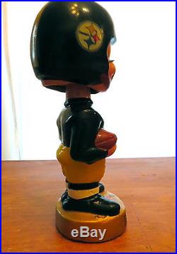 VINTAGE 1960s PITTSBURGH STEELERS BOBBLE HEAD NICE CONDITION VINTAGE 1960s PITTSBURGH STEELERS BOBBLE HEAD NICE CONDITION