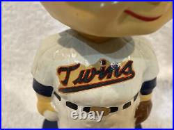 VINTAGE 1961-62 Minnesota Twins Square Blue Base Bobblehead/Nodder, VERY NICE VINTAGE 1961-62 Minnesota Twins Square Blue Base Bobblehead/Nodder, VERY NICE