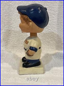 VINTAGE 1962-63 Minnesota Twins Square White Base Bobblehead/Nodder, VERY NICE