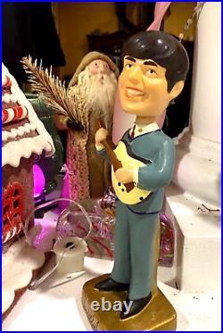 VINTAGE BEATLES CAR MASCOTS BOBBLEDHEAD PAUL McCARTNEY DOLL VINTAGE BEATLES CAR MASCOTS BOBBLEDHEAD PAUL McCARTNEY DOLL