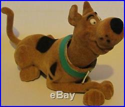 VINTAGE Scooby-Doo Flocked Bobble Head Bobblehead RETIRED New in Celo Wrap