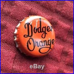 (VTG) 1960s LA DODGERS Orange BOBBLE HEAD MINI NODDER BASEBALL DOLL Bottle Cap