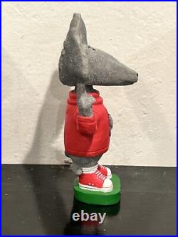 VTG. ST JOHN'S Minnesota TOMMIE JOHNNIE RAT Mascot SGA Bobble Head Basketball VTG. ST JOHN'S Minnesota TOMMIE JOHNNIE RAT Mascot SGA Bobble Head Basketball
