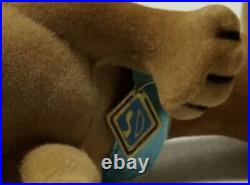 VTG Scooby-doo Flocked Fuzzy Bobblehead Car Nodder Collectible Hannah Barbera
