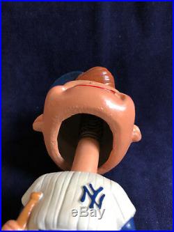 Vintage 1960 -1962 Yankees Moon Face Bobble Head With Square White Base