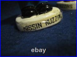 Vintage 1960/70s Kissin Kuzzins Castro/Khrushchev magnet kissing bobble heads A+