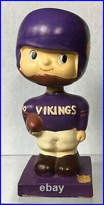Vintage 1960'S Minnesota Vikings Bobble Head Square Purple Cast Base/Japan