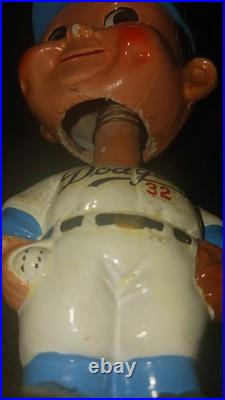 Vintage 1960's Bobblehead Los Angeles Dodgers Sandy Koufax #32 WithGold Base