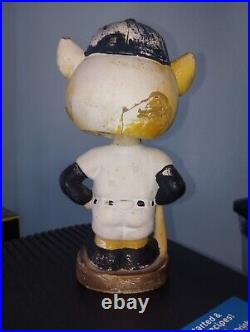 Vintage 1960's Detroit Tigers Bobblehead, Gold Base Vintage 1960's Detroit Tigers Bobblehead, Gold Base