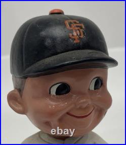 Vintage 1960's MLB SAN FRANCISCO GIANTS JAPAN NODDER BOBBLHEAD #5100
