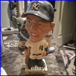 Vintage 1960's Mickey Mantle Bobblehead/Nodder White Base New York Yankees Rare