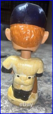 Vintage 1960's Mickey Mantle Bobblehead Round White Base New Yankees Muscles