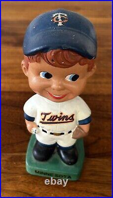 Vintage 1960's Minnesota Twins Bobblehead Green Square