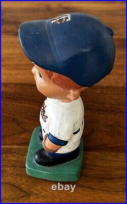 Vintage 1960's Minnesota Twins Bobblehead Green Square