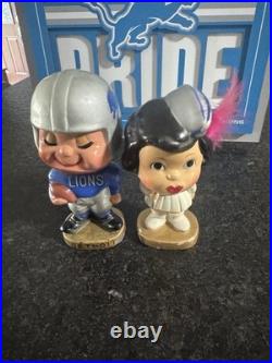 Vintage 1960's NFL Set Of Detroit Lions Kissing Nodders With Player &Cheerleader Vintage 1960's NFL Set Of Detroit Lions Kissing Nodders With Player &Cheerleader
