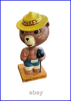 Vintage 1960's SMOKEY BEAR Bobblehead Nodder Japan Prevent Forest Fires