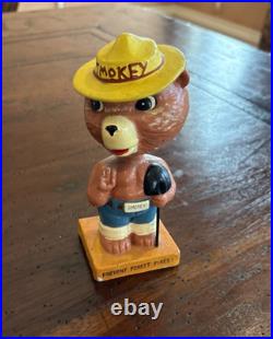 Vintage 1960's SMOKEY BEAR Bobblehead Nodder Japan Prevent Forest Fires