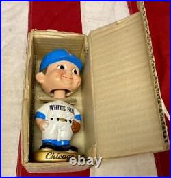 Vintage 1960s Chicago White Sox Baseball Team Bobble Head Nodder Gold Base withBox Vintage 1960s Chicago White Sox Baseball Team Bobble Head Nodder Gold Base withBox