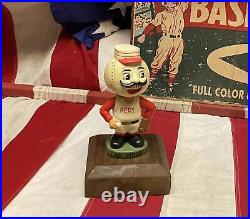 Vintage 1960s Cincinnati Reds Baseball Ceramic Bobble Head Mr. Red Mascot Nodder