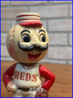 Vintage 1960s Cincinnati Reds Mascot Bobblehead Nodder Gold Base Series