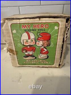 Vintage 1960s Dallas Cowboys Kissing Pair Bobblehead Nodder With Original Box Vintage 1960s Dallas Cowboys Kissing Pair Bobblehead Nodder With Original Box