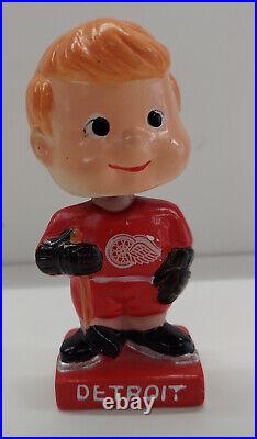 Vintage 1960s Detroit Red Wings MINI Bobblehead Mint
