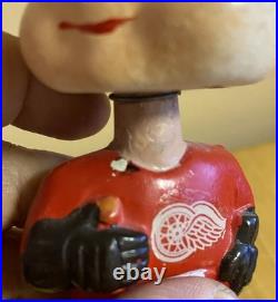 Vintage 1960s Detroit Red Wings Mini Bobblehead Nodder Gordie Howe Era