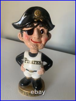 Vintage 1960s Pittsburgh Pirates Bobblehead Nodder Vintage 1960s Pittsburgh Pirates Bobblehead Nodder