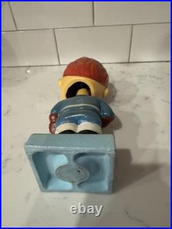 Vintage 1960s Toronto Maple Leafs Bobblehead Nodder High Skates