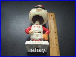 Vintage 1961 White Base Paper Mache Nodder Bobbinhead Cincinnati Reds