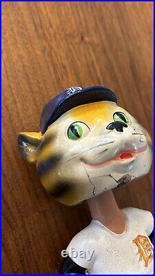 Vintage 1962 Detroit Tigers Bobblehead Japan Tiger Face Paws Green Base (VG)