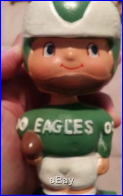 Vintage 1962 Gem Philadelphia Eagle NFL square base bobblehead