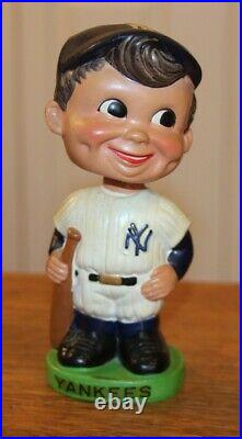 Vintage 1962 New York NY Yankees Green Base Bobble Head Nodder Bobblehead