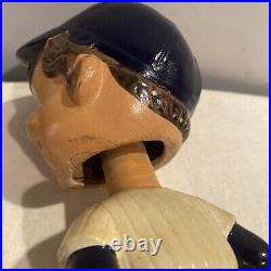 Vintage 1962 New York Yankees Bobble Head 1962, green base, brown hair