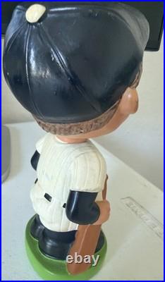 Vintage 1962 New York Yankees Bobble Head Nodder Green Base Variation Rare