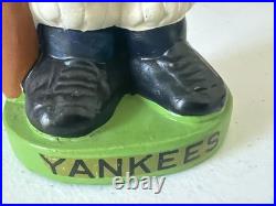 Vintage 1962 New York Yankees Bobble Head Nodder Green Base Variation Rare