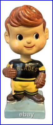Vintage 1965 Los Angeles Blades Hockey Nodder Bobble head Japan