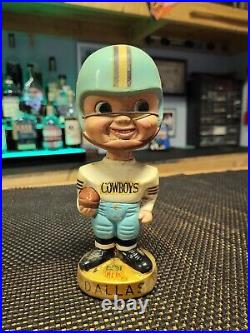 Vintage 1967 Dallas Cowboys Bobblehead NFL. WOW Great Condition