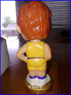 Vintage 1967 LOS ANGELES LAKERS Bobblehead Doll Near MINT with ORIGINAL BOX